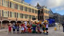Frook the Fox uit ongenoegen op het Binnenhof