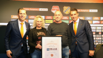 Twee sponsorcontracten met FC Volendam