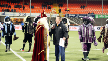 Sinterklaas bezoekt FC Volendam
