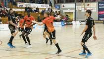 Handballers verspelen kans op aansluiting