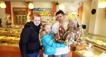 Aan boord waarschijnlijkheid Verbeteren Chocolade Paashaas van Banketbakkerij Sier | Nieuw-volendam.nl