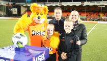 Sander Sombroek de mascotte van FC Volendam