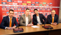 De Amvo en FC Volendam ondertekenen sponsorcontract