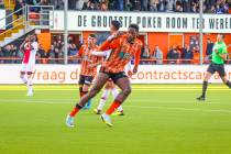 FC Volendam centimeters verwijderd van stunt tegen Ajax