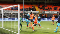 Dikverdiende zege van FC Volendam op Jong PSV